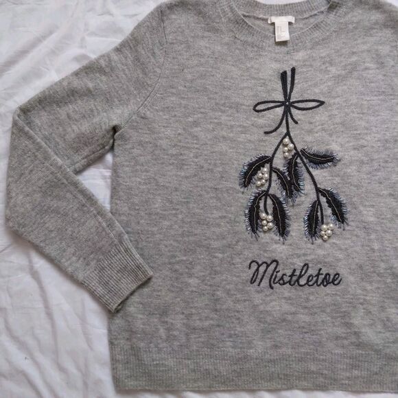 H&M Mistletoe Sweater Beaded Embroidered Holiday Christmas Womens Size Medium - Picture 3 of 10